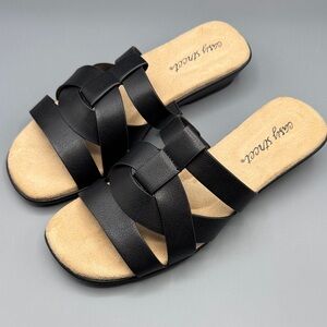 Easy Street Lakeport Women's Comfort Slide Sandals